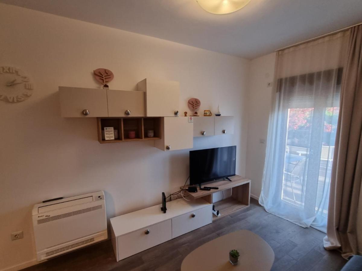 Doxa M Apartments Herceg Novi Bilik gambar